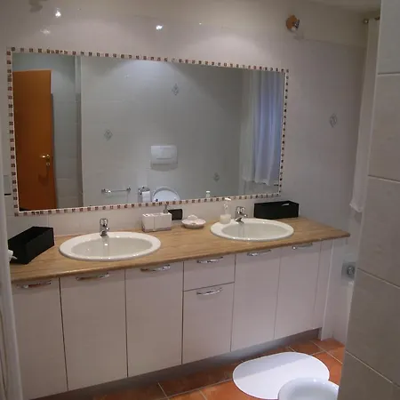 Sweet Lake Maggiore Holiday home Pisano