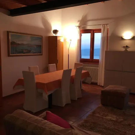 Sweet Lake Maggiore Pisano