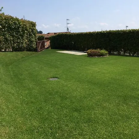 Holiday home Sweet Lake Maggiore Pisano